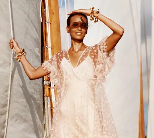 Shop Clothing: Tops, Dresses, Tunics, Bottoms and More